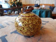 Keramik-Dose, ca 80g, Gold-Braun